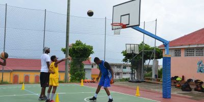 Rénovation du terrain de basket du Bourg